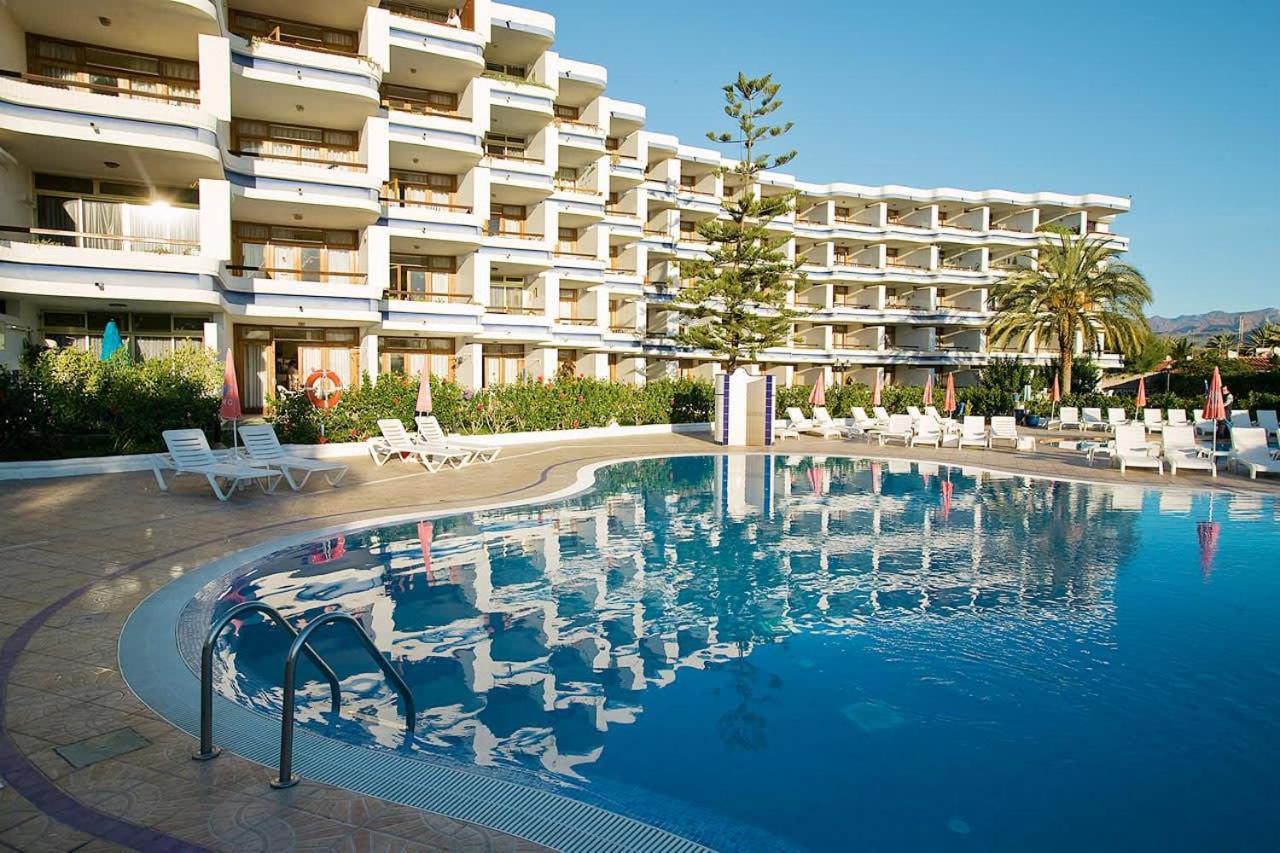 Apartamentos Tamaran San Bartolomé Esterno foto